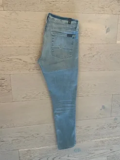 7 for all Mankinds ljusblå lågmidjade skinny jeans