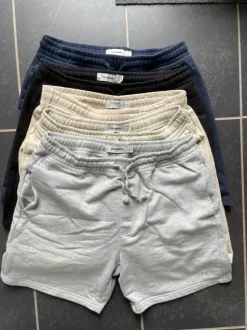 5 par lækre Pull & Bear shorts i forskellige farver