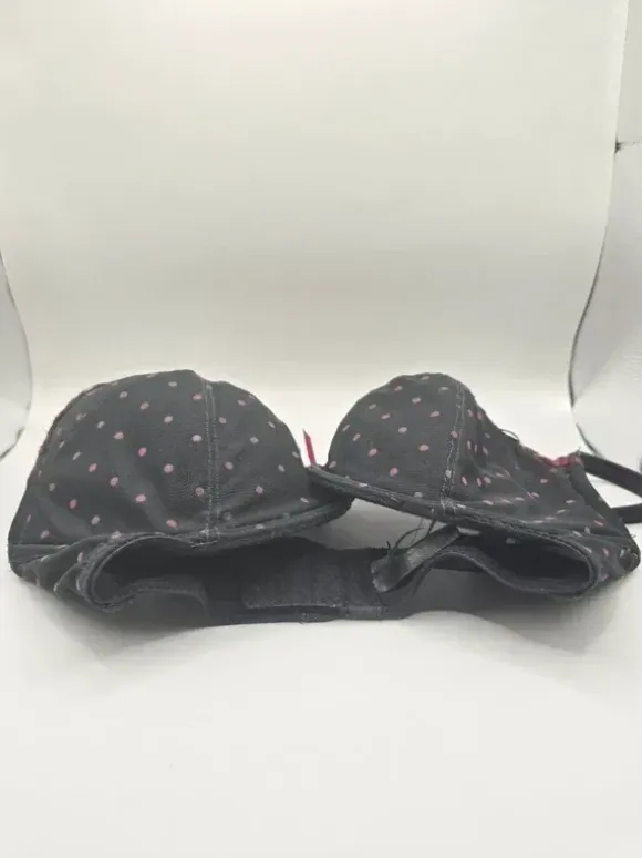 🔥 Zestaw ubrań – bluza XXL + biustonosze TANIO