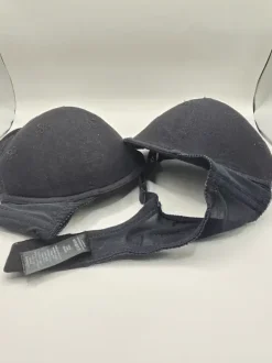 🔥 Zestaw ubrań – bluza XXL + biustonosze TANIO