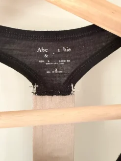 Abercrombie & Fitch sort top – str. S