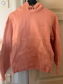 Acne hoddie