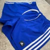 Adidaksen uimasortsit