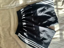 Adidas oldschool shorts