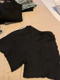 Adidas shorts- 36