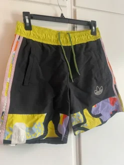Adidas shorts Live unites stl xs