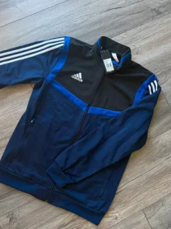 Adidas träningsjacka, storlek M