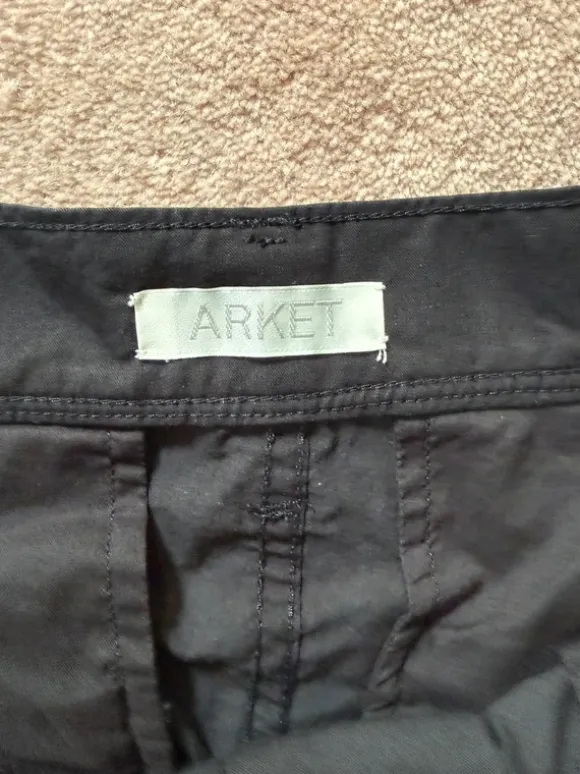 Arket Barrel leg trousers