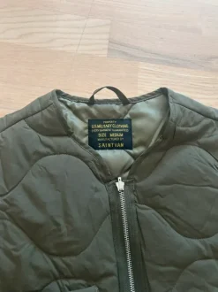 Arket inspireret vest