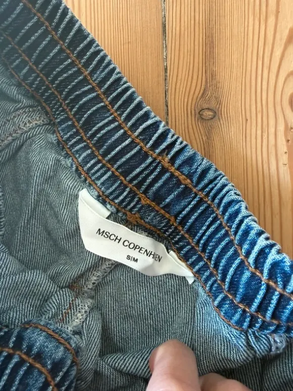 Barrel denim pants