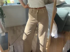 Beige mango jeans