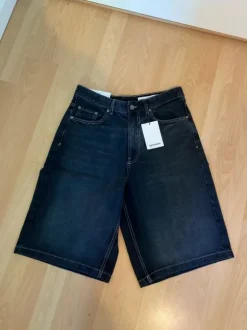 Bershka Baggy Denim Shorts Str. 40