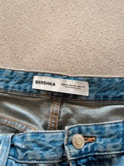 Bershka Jeans Relaxed Fit