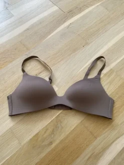 BH Uniqlo (aldrig brugt)