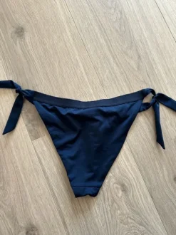 Bikinitrusse