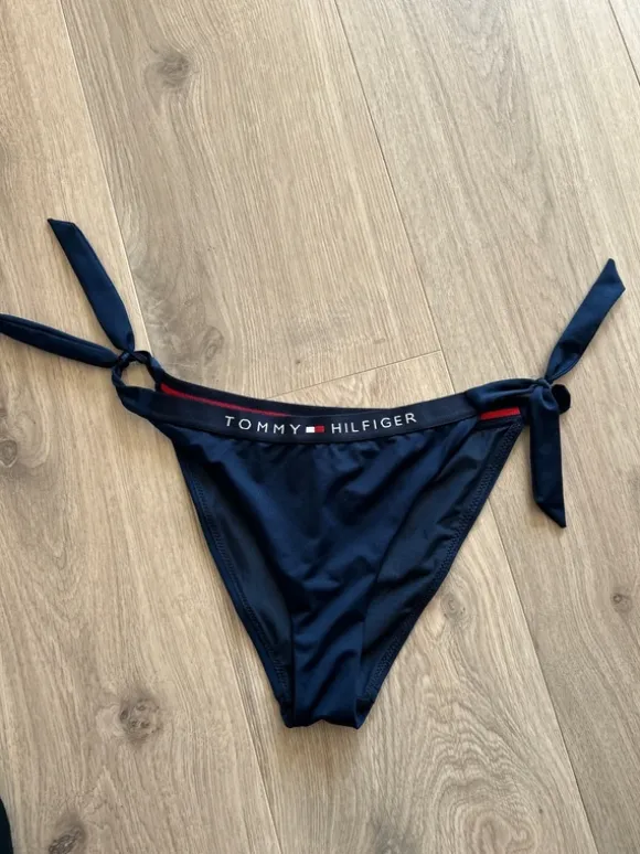 Bikinitrusse