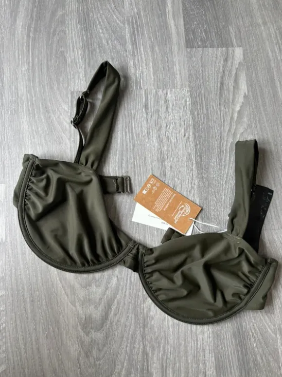 Bikiniöverdel NAKD