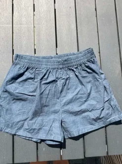 Blå shorts