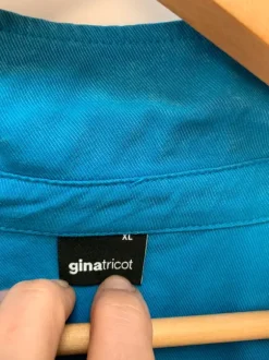 Blå skjortklänning Gina Tricot