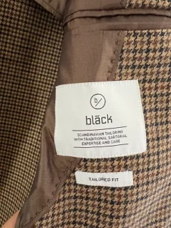 Blazer ifrån Bläck modell Markus strl 52