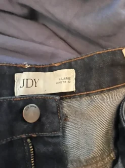 Blød buks fra JDY