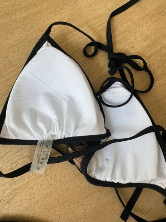 Blonde bikini