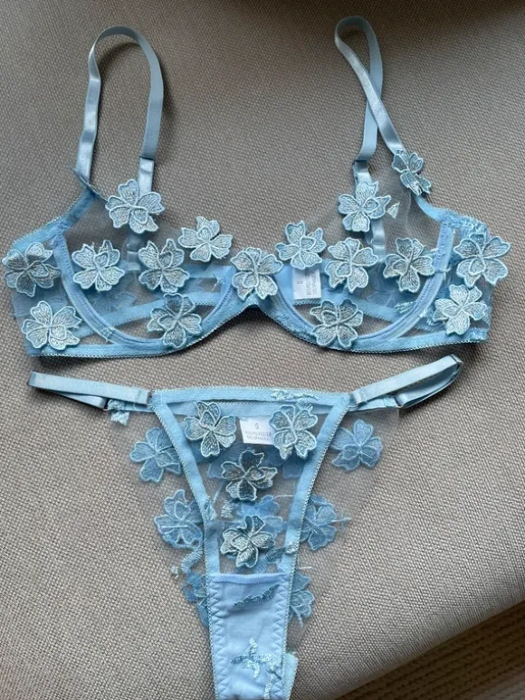 Blått lingerie set