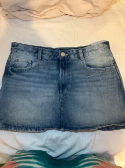 Blue skirt