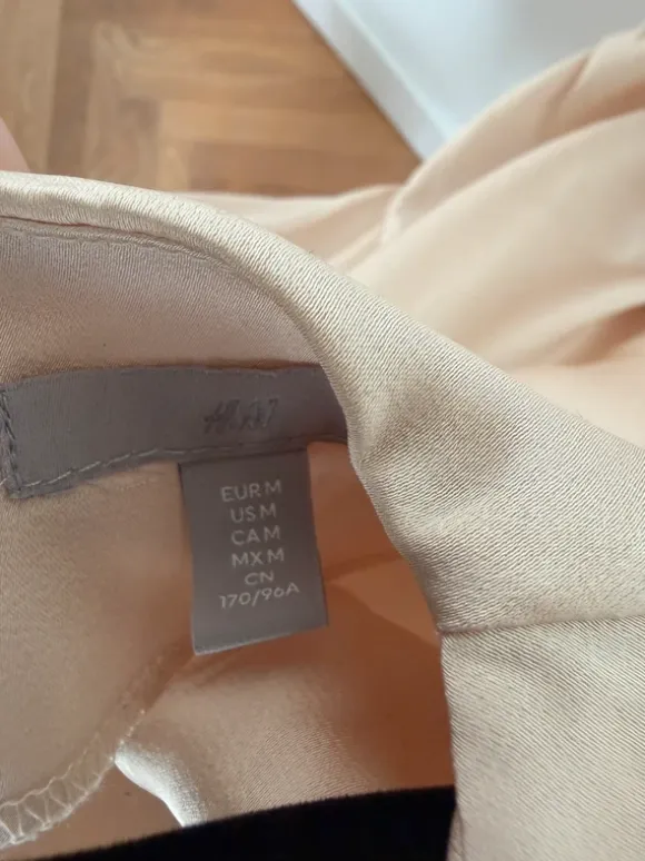 Blus satin beige H&M