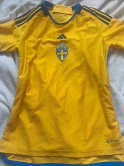 bluzka piłkarska szwecja adidas jersey