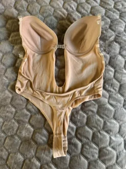 Body / bh