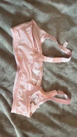 Braletka Shine strap