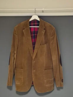 Brown blazer from GANT in size 56