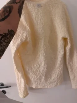 Bubblig topp Gina
