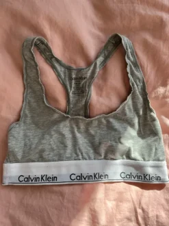 Calvin Klein bra size S