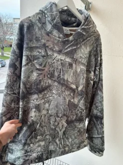 Camo hoodie Akimbo