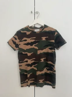 Camo Tshirt