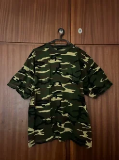 Camouflage tröja