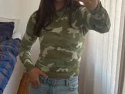 Capecape camo bluse