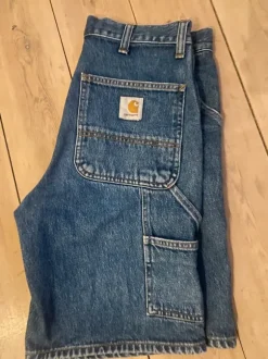 Carhartt shorts dame str. 30