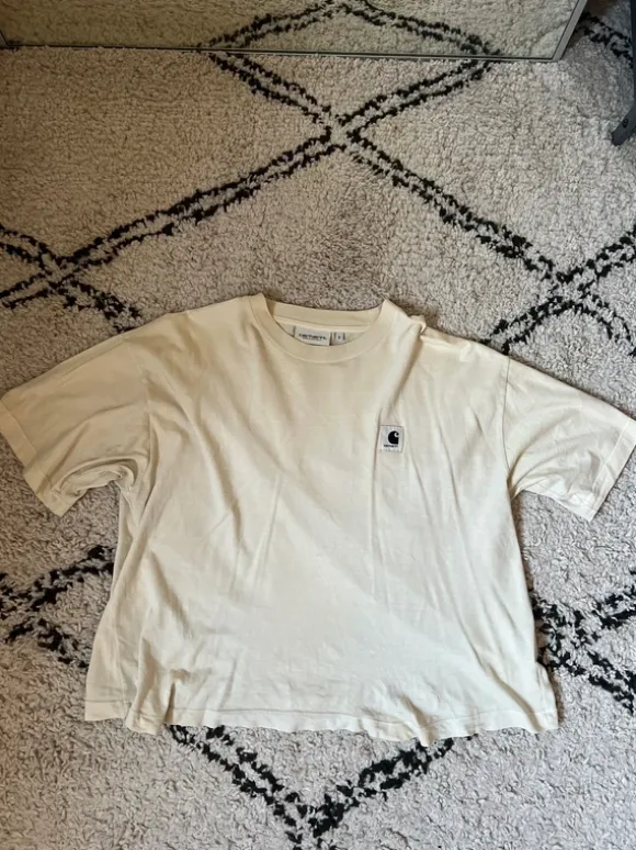 Carhartt t-shirt
