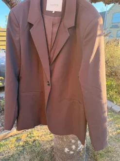 Chokoladebrun blazer fra Kaffe str 44