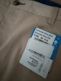 Columbia beige shorts