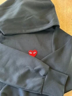 Comme des garcons Play