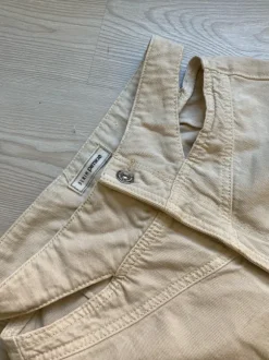 Cool jeans