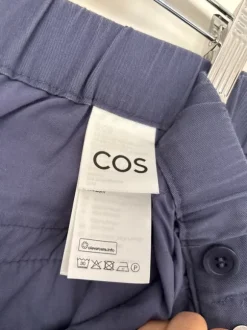 COS chinos i mjuk lyocell/bomull