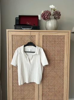 Cremefärgad kortärmad topp med krage H&M