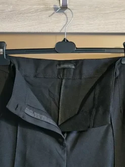 Czarne eleganckie spodnie damskie