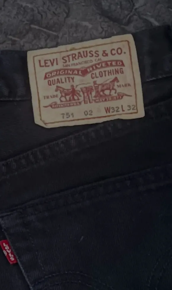 Czarne jeansy Levi’s