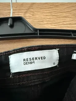 Czarne spodenki Reserved